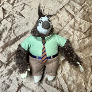 Disney Zootopia Flash Slothmore 10” inch stuffed animal plushie doll toy peluche